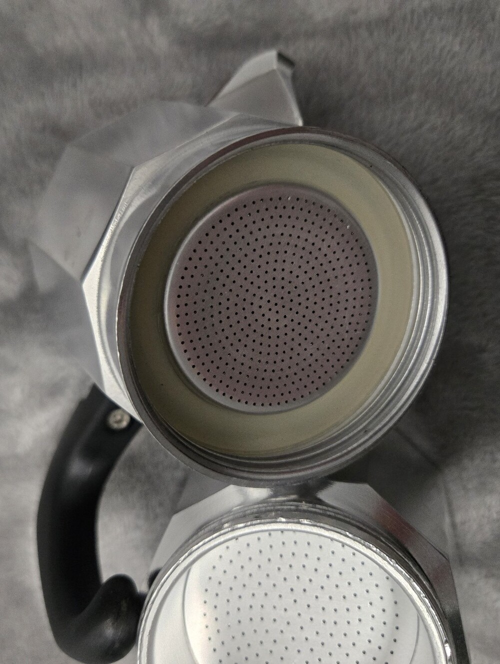 Bellemain Stovetop Espresso Maker, Italian Moka Pot, 6-Cup Silver - Picture 4 of 7